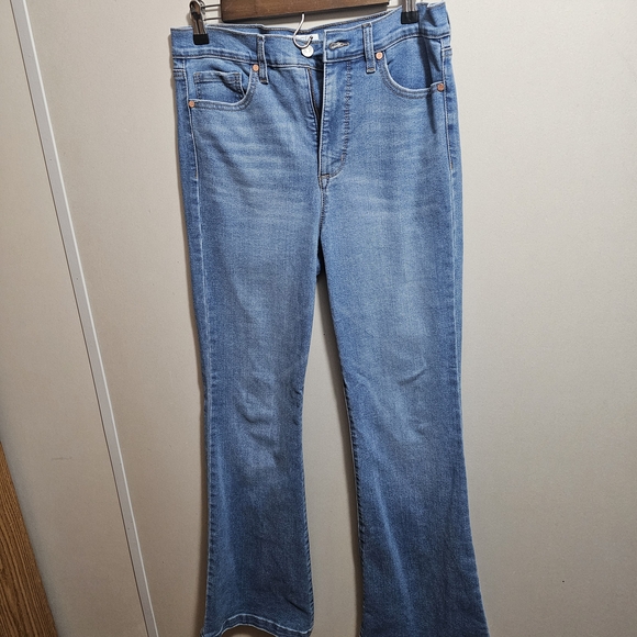 Sofia Vegara Melissa Light Blue Flare Jeans - Picture 1 of 5